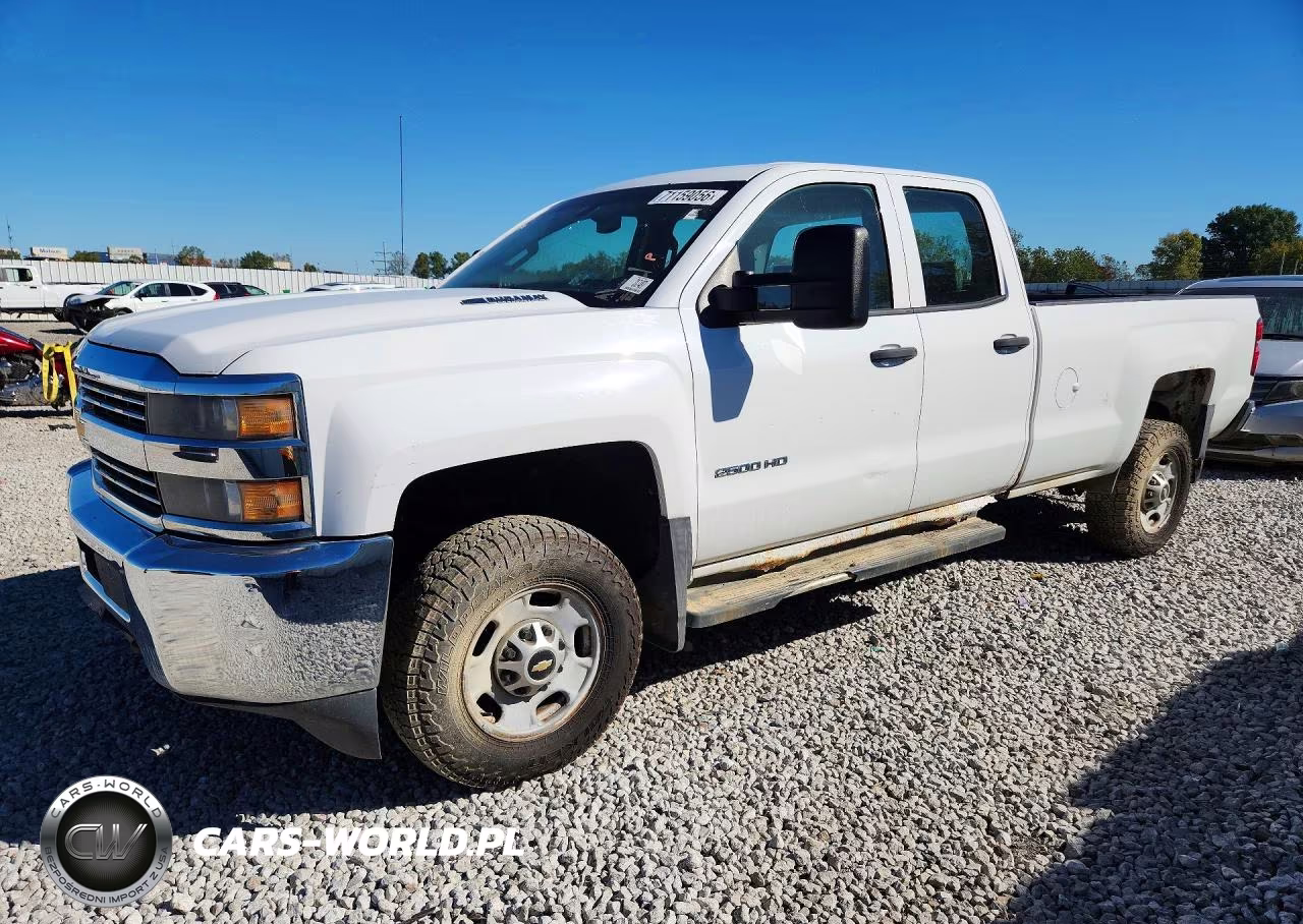 2015 Chevrolet Silverado K2500 Heavy Duty VIN:1GC2KUE82FZ113882 - 1