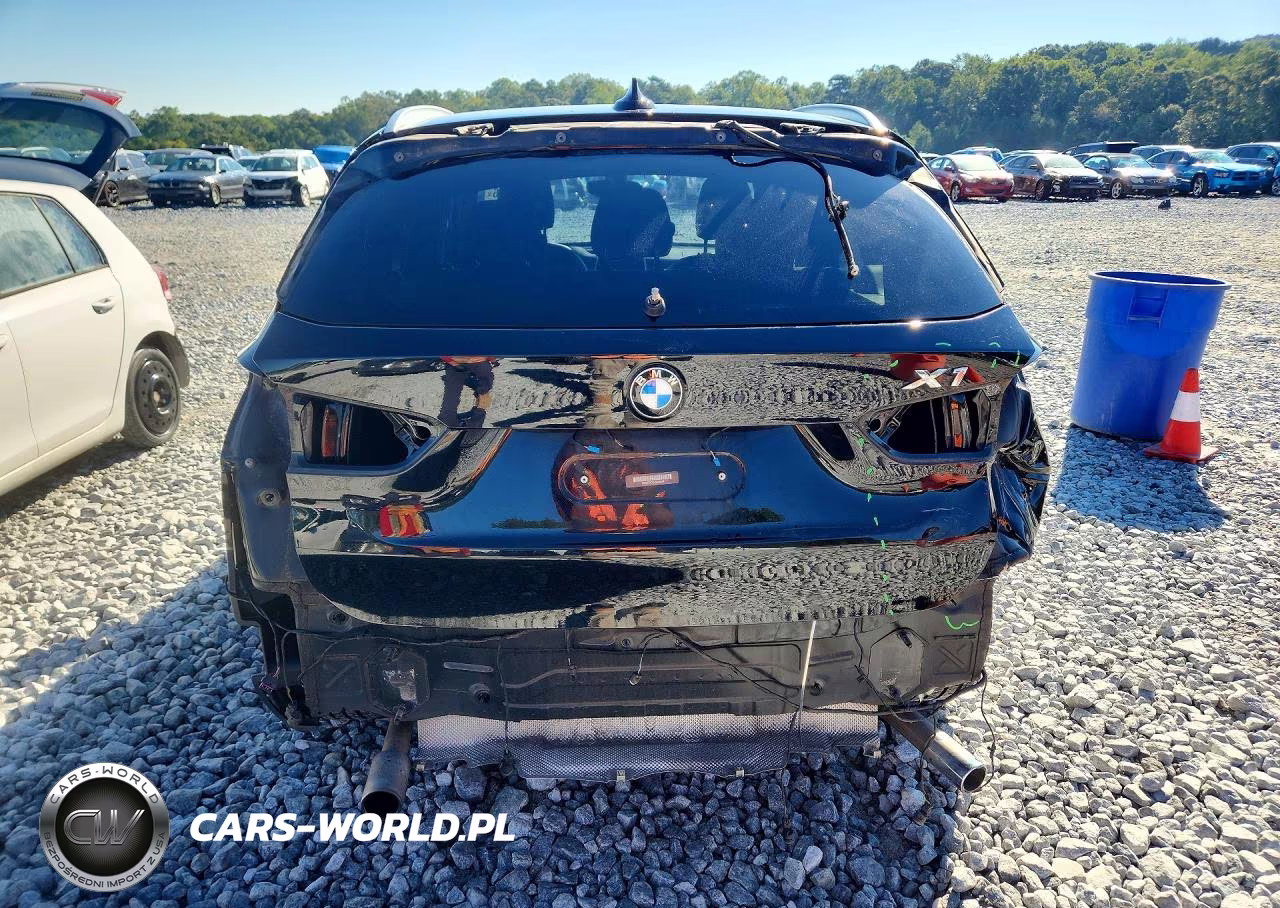 2018 BMW X1 xDrive28I VIN:WBXHT3C31J5K28534 - 6