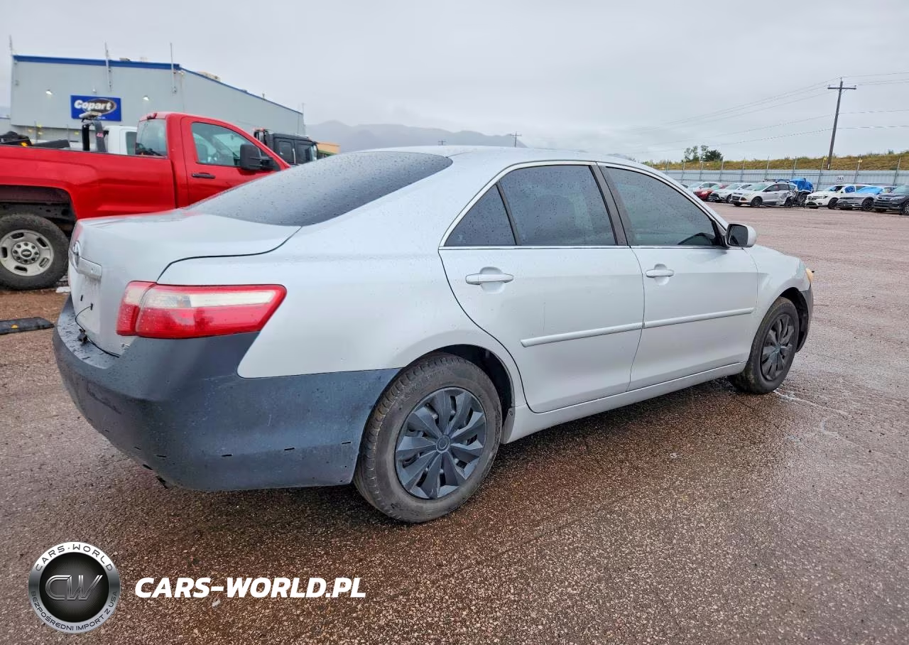 2009 Toyota Camry Le VIN:4T1BE46K19U910137 - 3