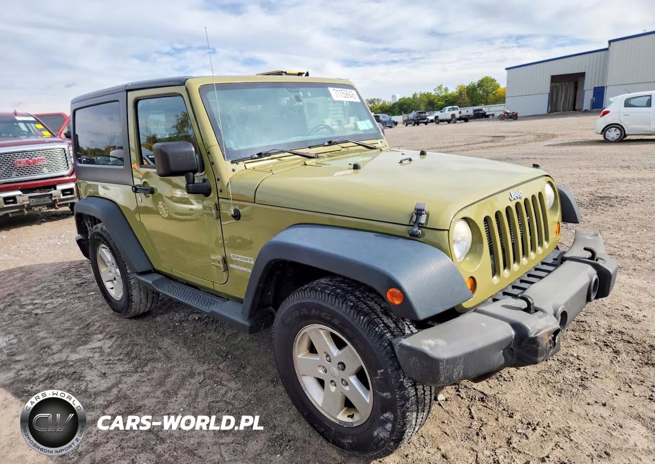 2013 Jeep Wrangler Sport VIN:1C4AJWAG7DL543124 - 4