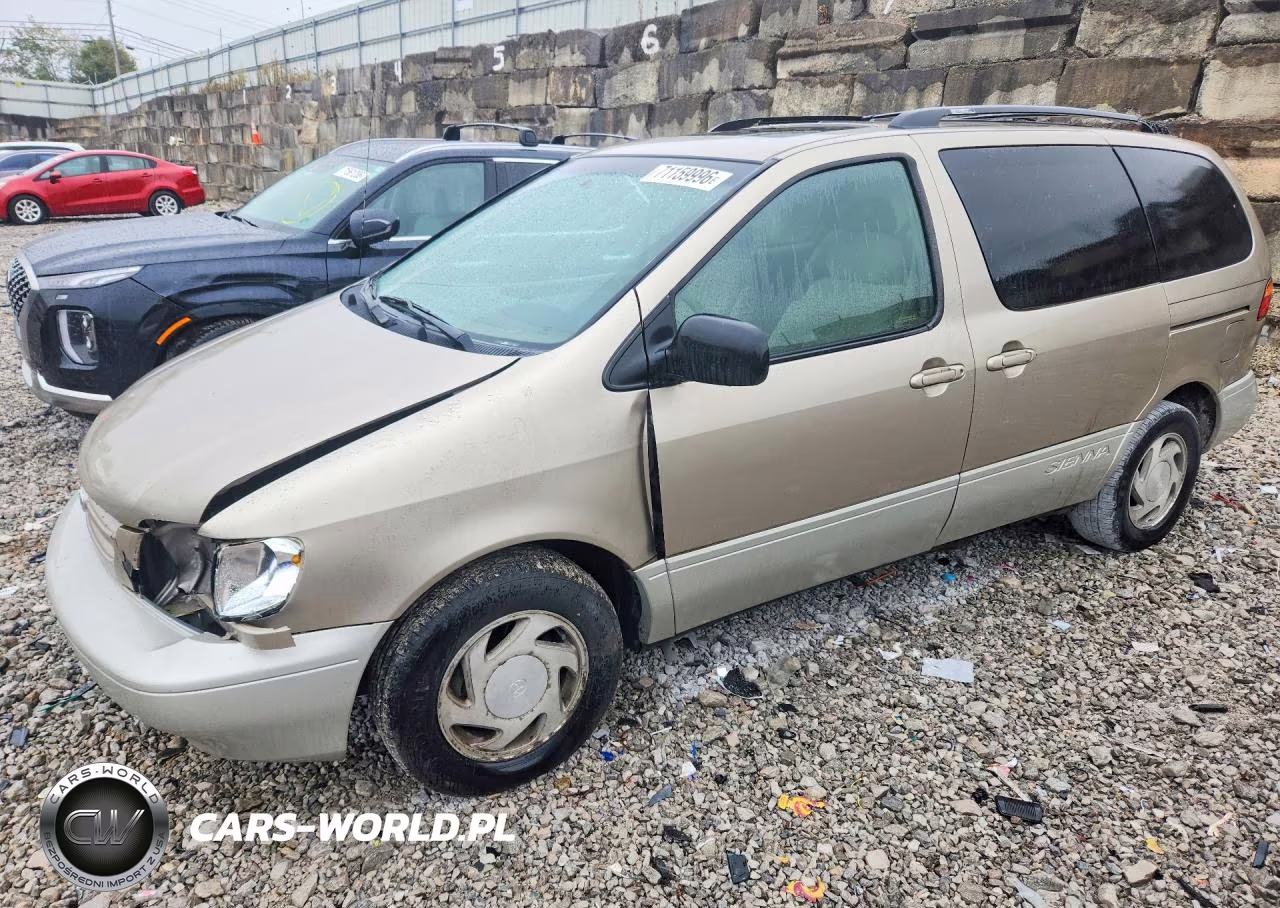 2000 Toyota Sienna Xle