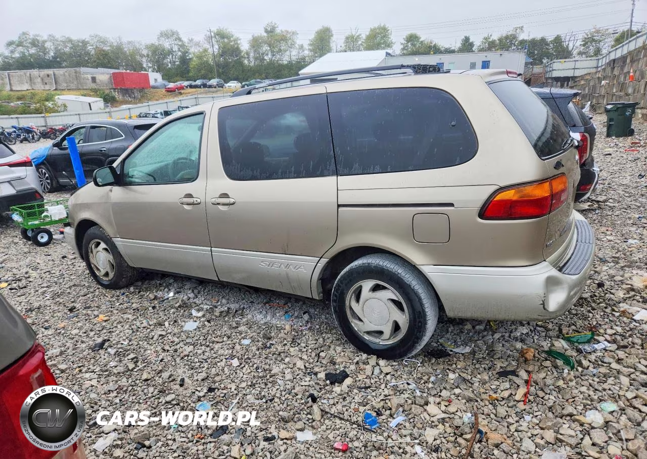 2000 Toyota Sienna Xle VIN:4T3ZF13C7YU278032 - 2