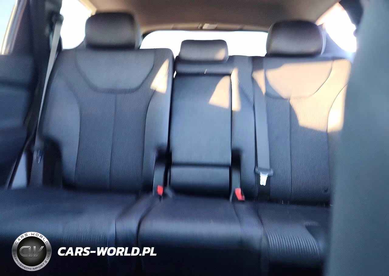 2019 Hyundai Santa Fe Se VIN:5NMS2CAD1KH102576 - 10
