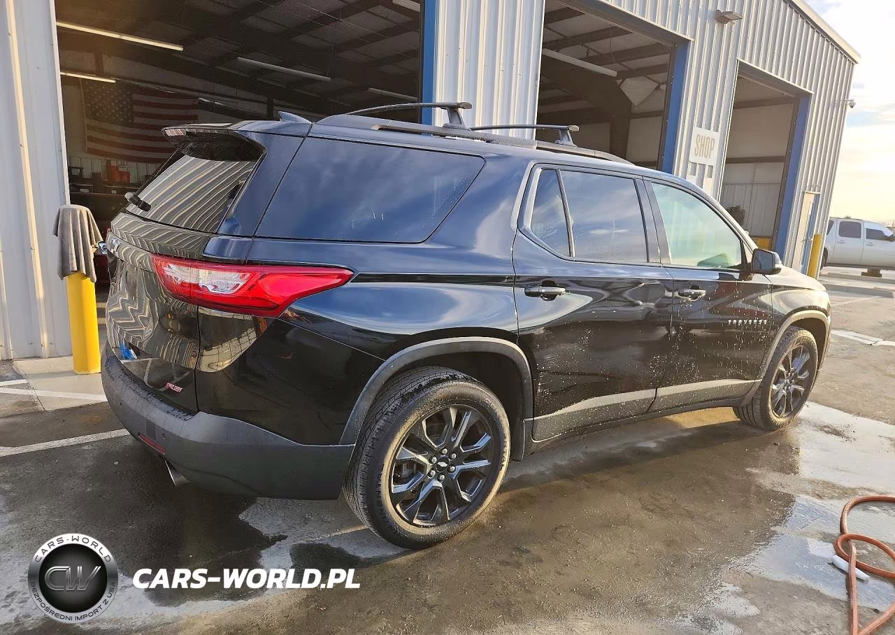 2019 Chevrolet Traverse High Country VIN:1GNEVJKW7KJ259782 - 3