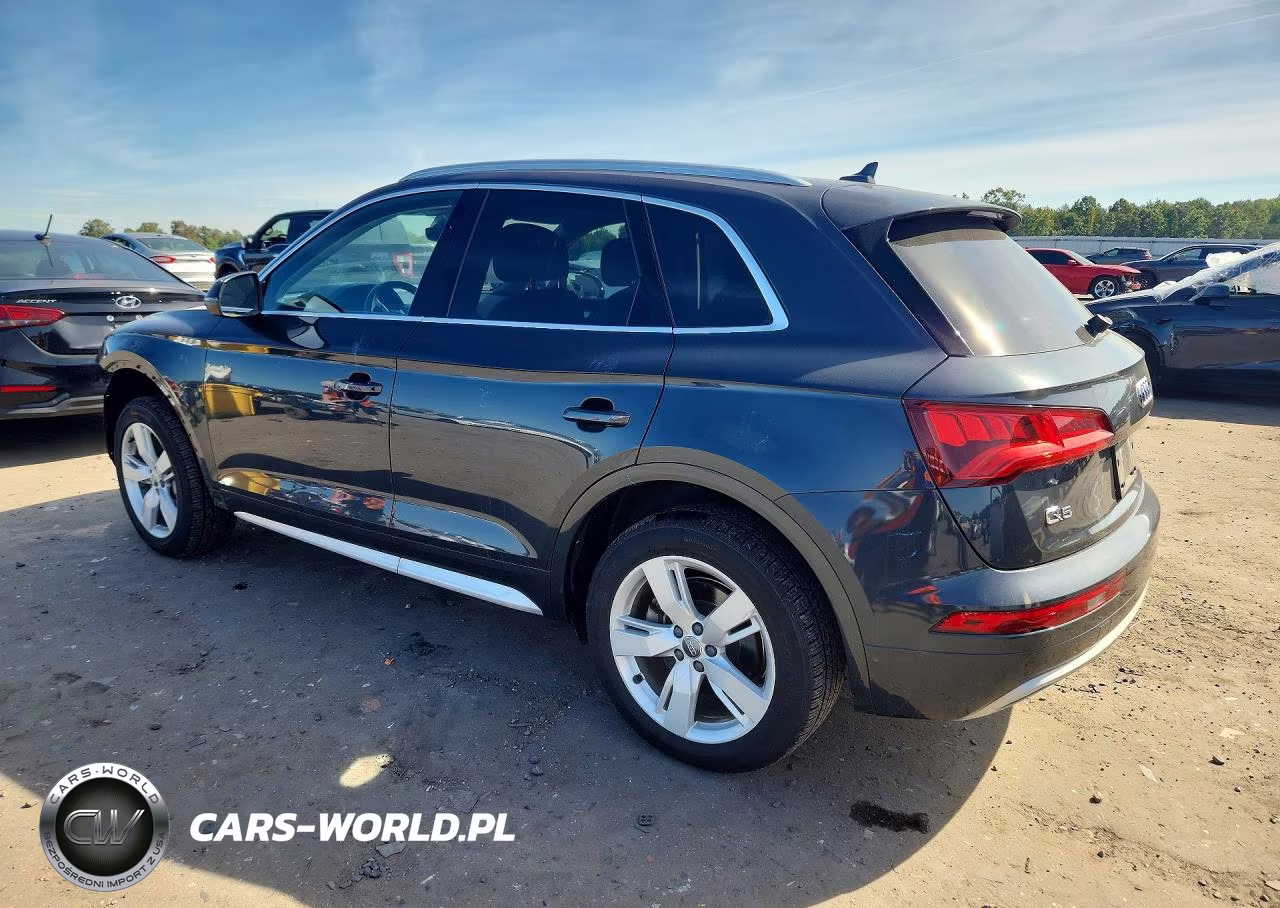 2018 Audi Q5 Premium Plus VIN:WA1BNAFY1J2008881 - 2