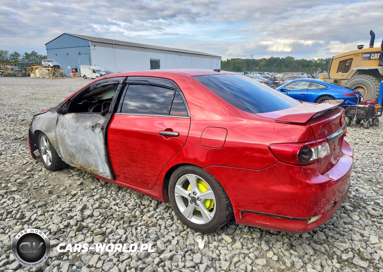 2013 Toyota Corolla Le VIN:2T1BU4EE3DC970073 - 2
