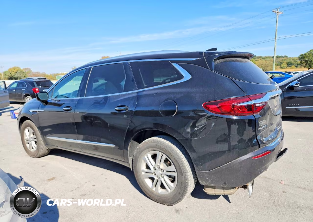 2018 Buick Enclave Essence VIN:5GAERBKW9JJ186272 - 2