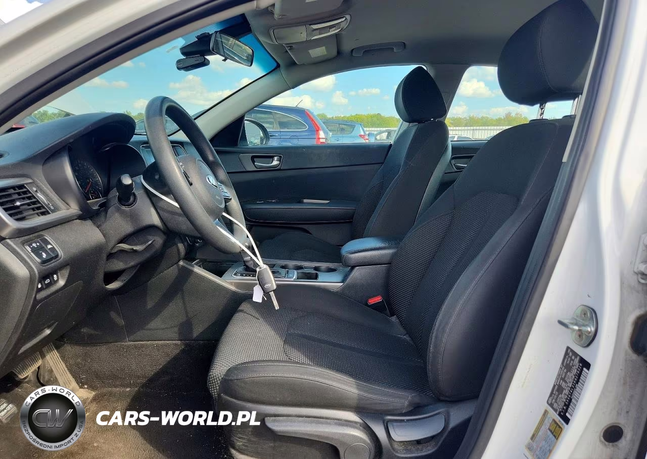 2019 Kia Optima Lx VIN:5XXGT4L31KG278328 - 7