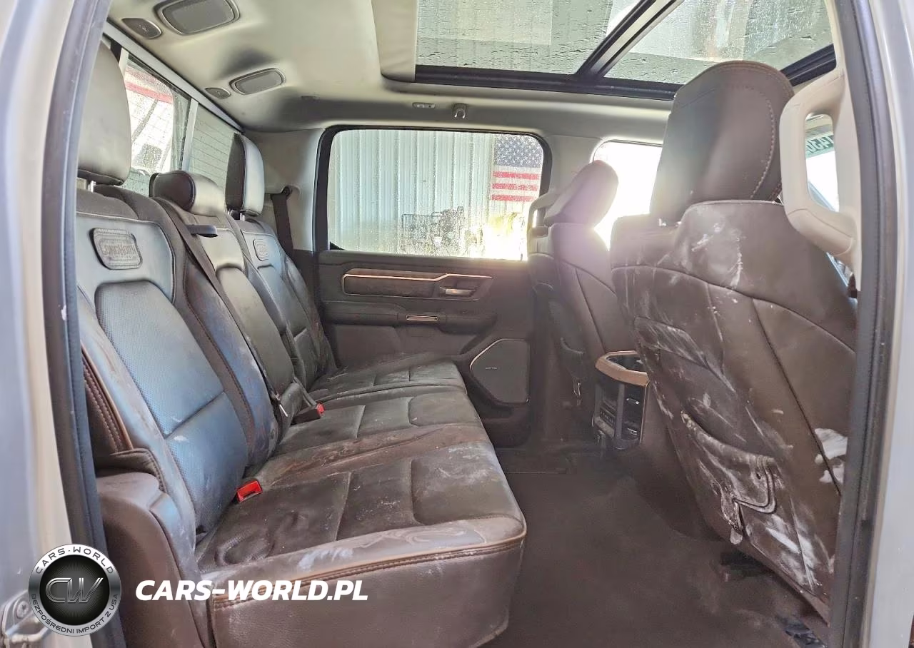 2026 Ram 1500 Limited VIN:1C6SRFHP0TN395556 - 10