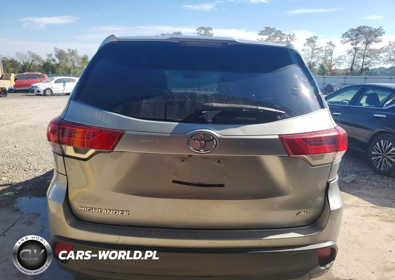 2017 Toyota Highlander Le VIN:5TDBZRFH6HS460434 - 6