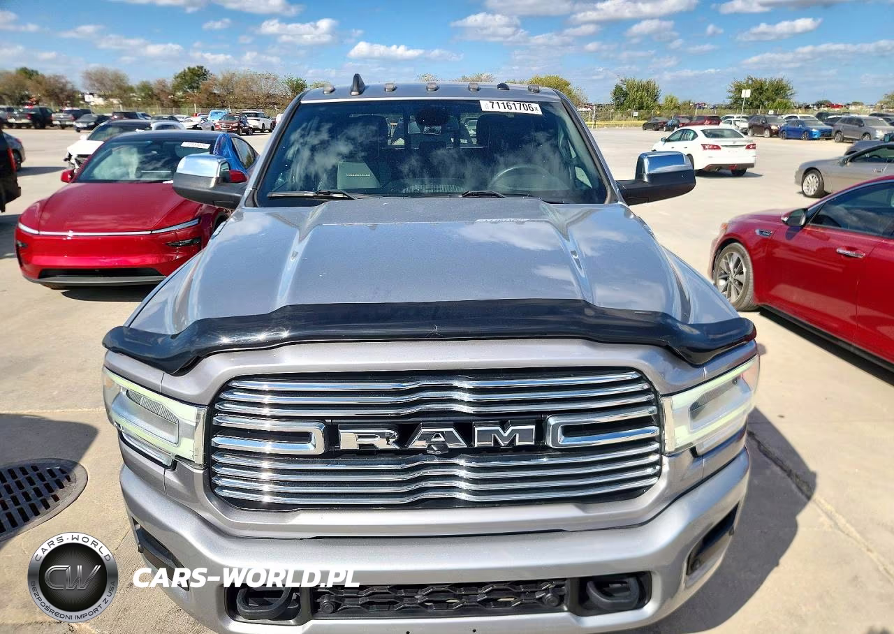 2019 Ram 2500 Laramie VIN:3C6UR5FL9KG613603 - 5