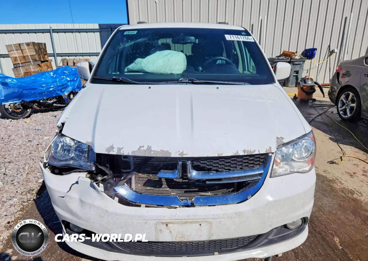 2017 Dodge Grand Caravan Sxt VIN:2C4RDGCG6HR685457 - 5