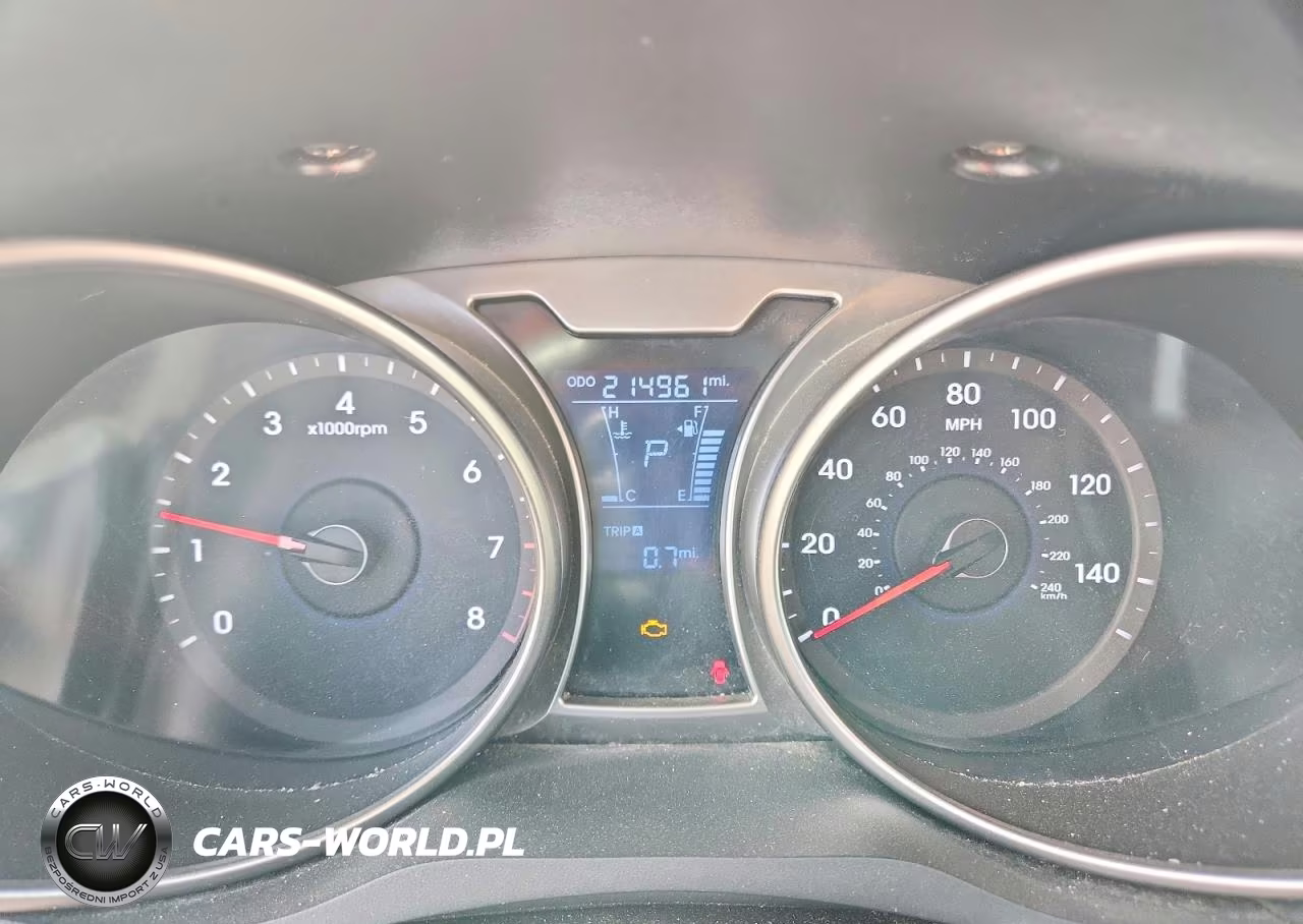 2013 Hyundai Veloster Base VIN:KMHTC6AD1DU096840 - 9