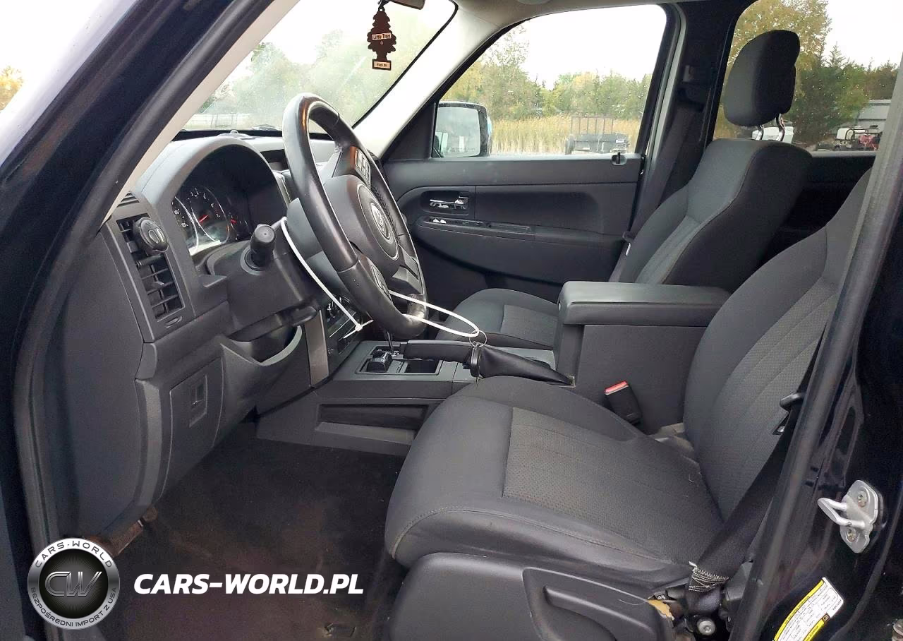 2011 Jeep Liberty Sport VIN:1J4PN2GK3BW575352 - 7
