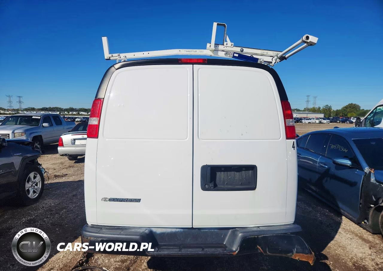 2017 Chevrolet Express VIN:1GCWGAFF4H1345383 - 6