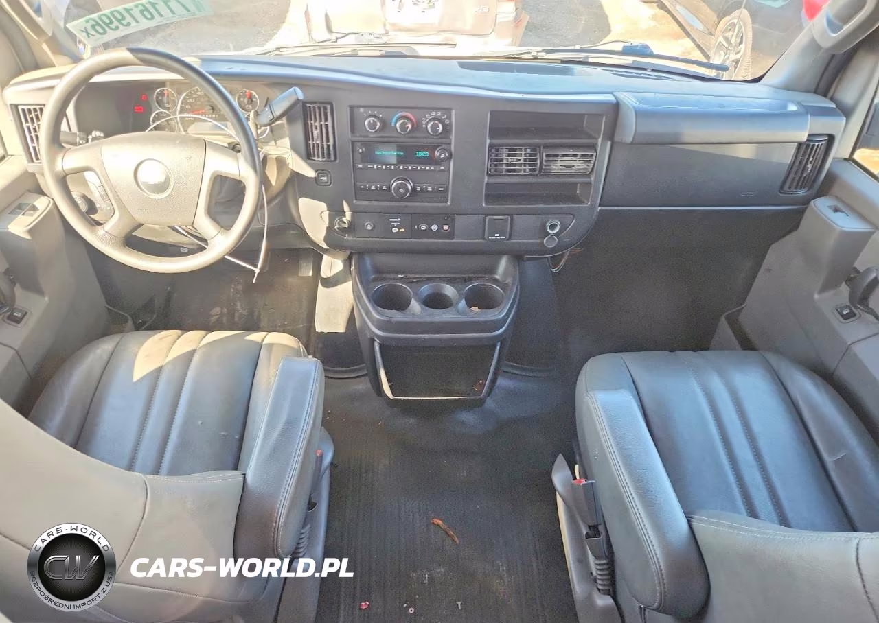 2017 Chevrolet Express VIN:1GCWGAFF4H1345383 - 8