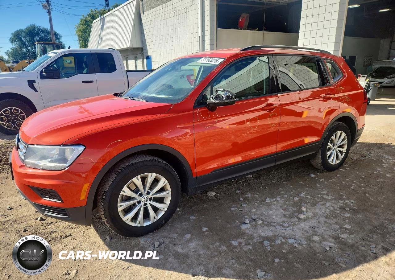 2019 Volkswagen Tiguan S VIN:3VV1B7AX9KM033003 - 1