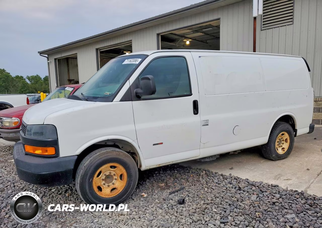 2019 Chevrolet Express 2500 Cargo Delivery Van VIN:1GCWGAF1XK1370347 - 1