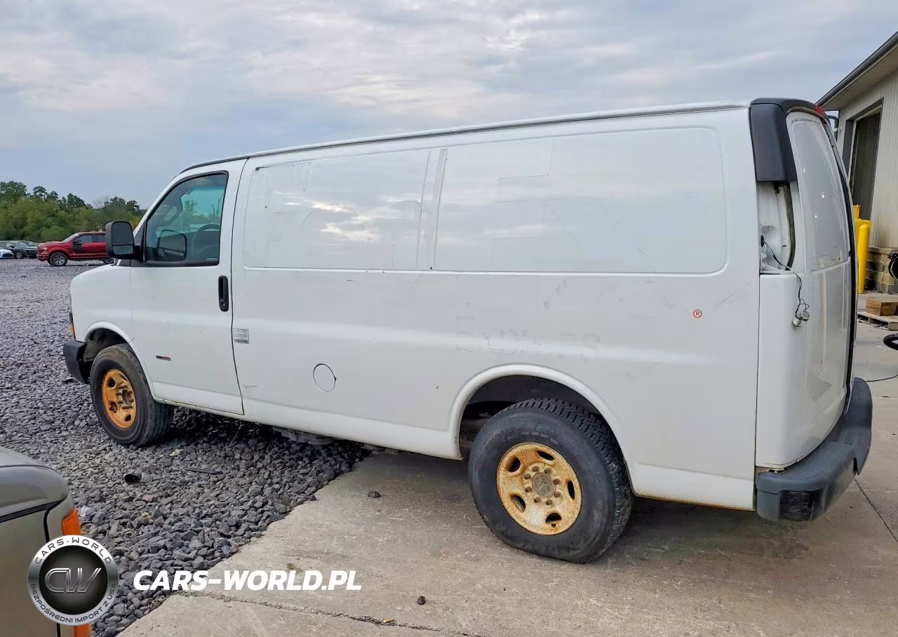 2019 Chevrolet Express 2500 Cargo Delivery Van VIN:1GCWGAF1XK1370347 - 2