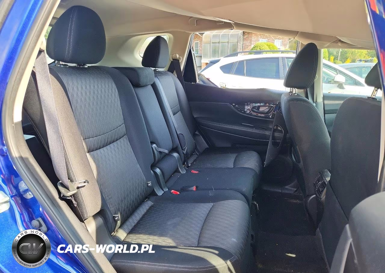 2020 Nissan Rogue S VIN:JN8AT2MT2LW011390 - 11