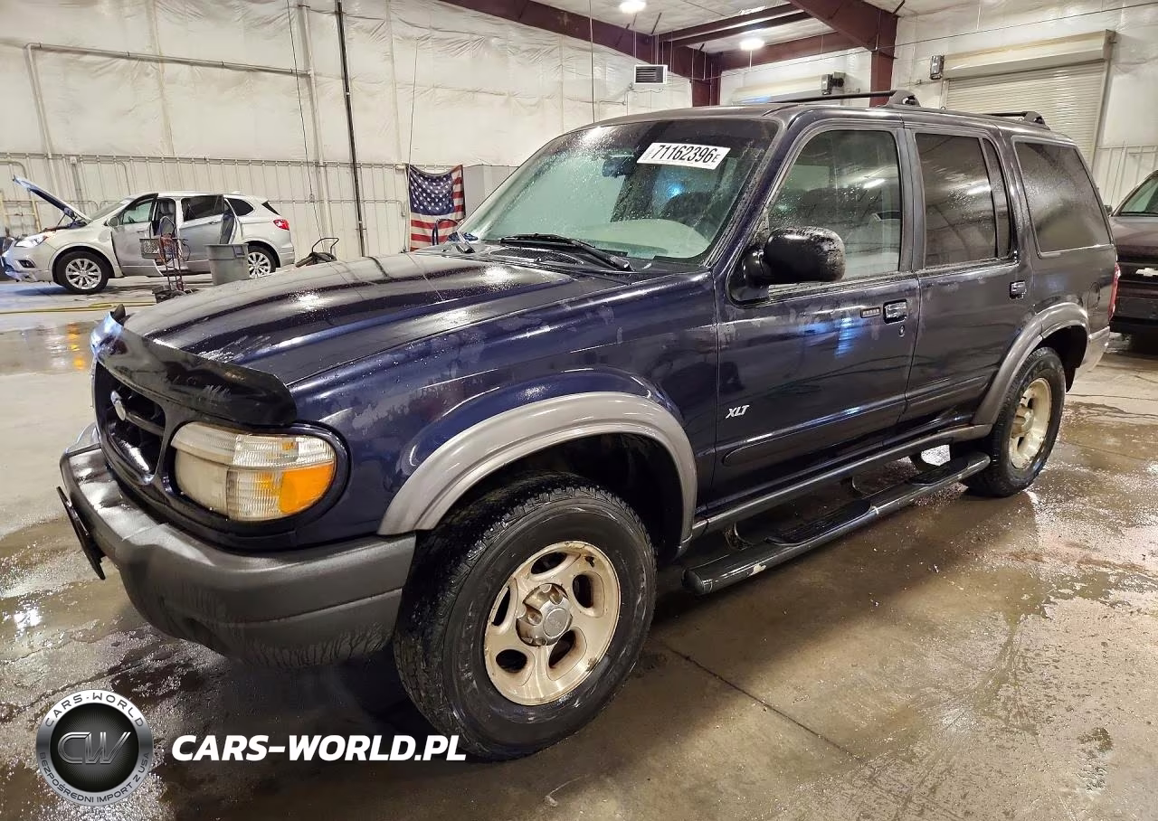 1999 Ford Explorer