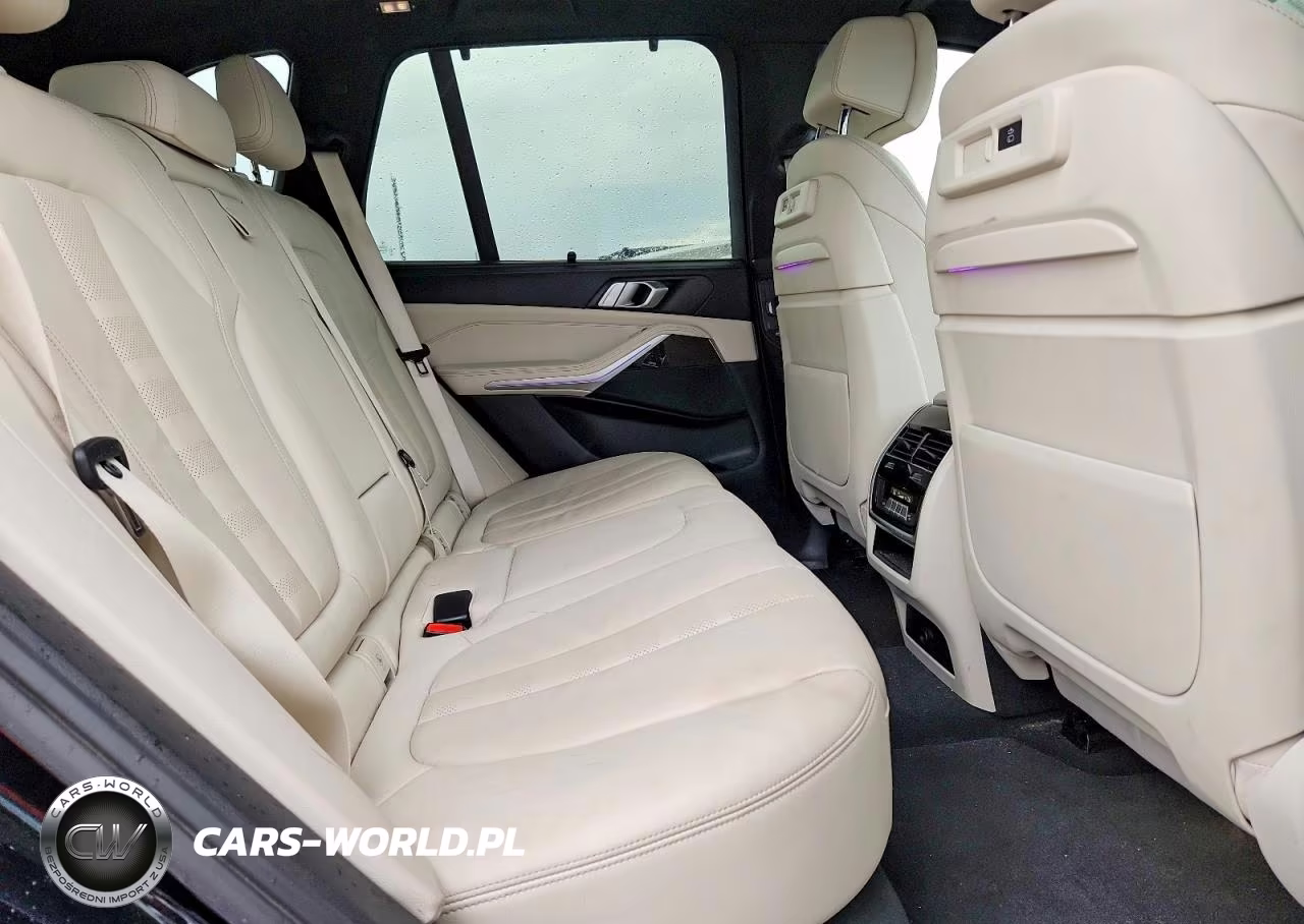 2020 BMW X5 xDrive40I VIN:5UXCR6C06LLL75541 - 11