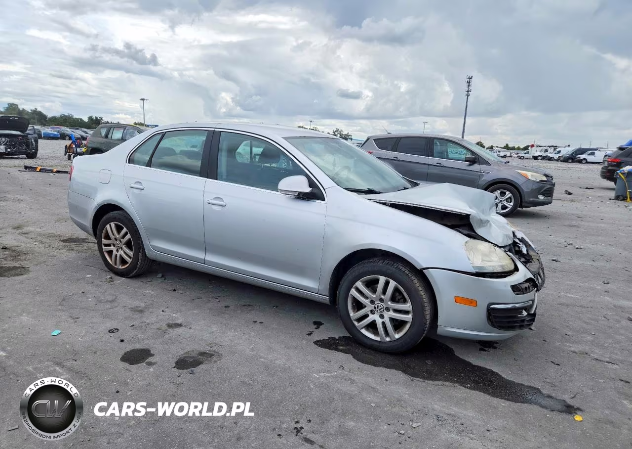 2010 Volkswagen Jetta Tdi VIN:3VWAL7AJ2AM180671 - 4