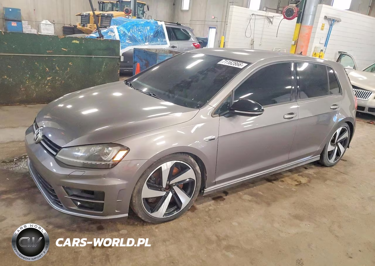 2016 Volkswagen Golf R – zdjęcie 1 z 12