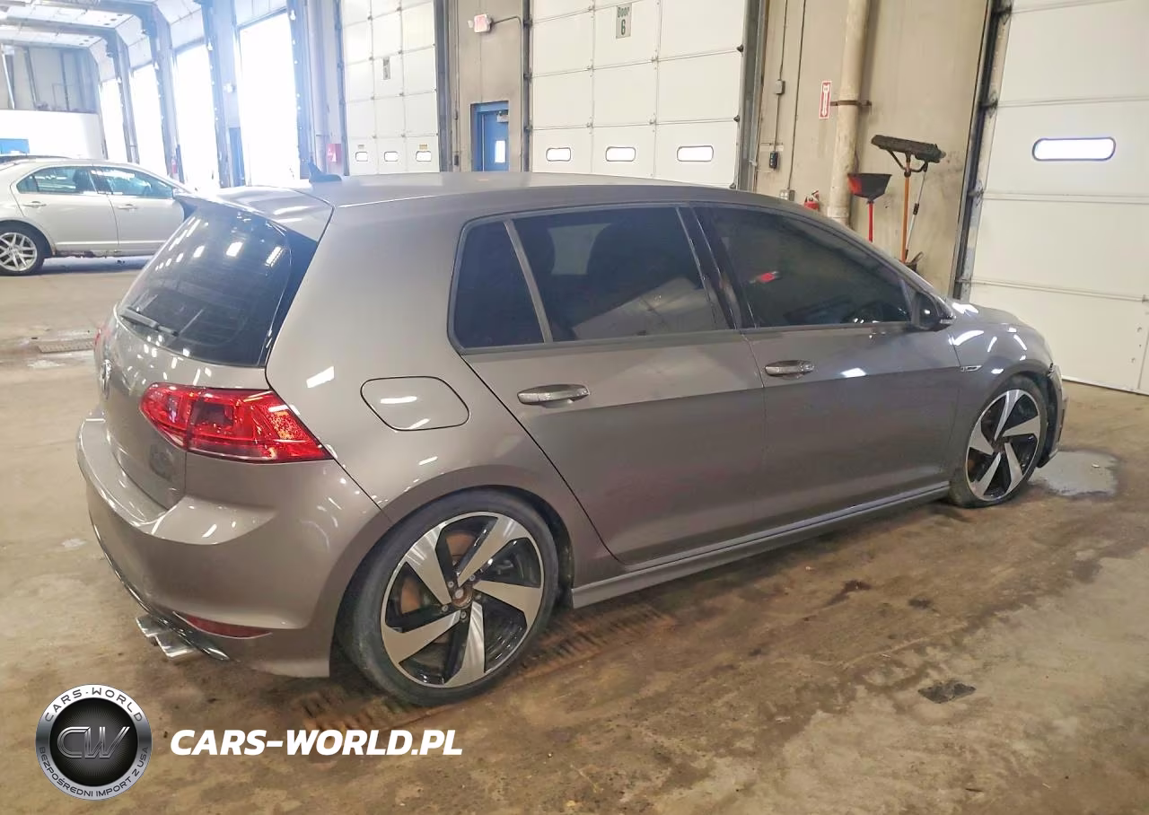 2016 Volkswagen Golf R VIN:WVWLF7AU5GW201695 - 3