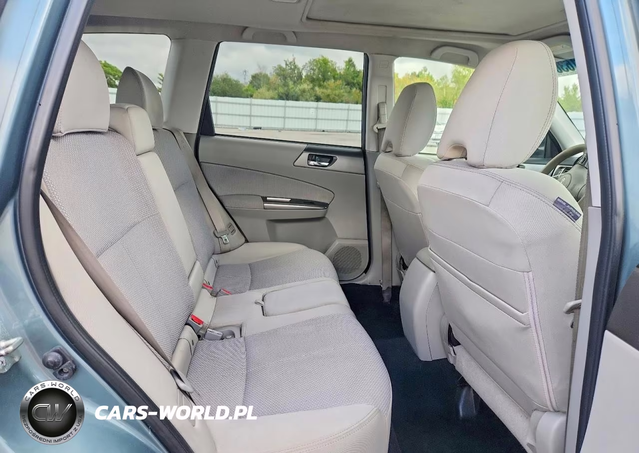 2012 Subaru Forester 2.5X Premium VIN:JF2SHADC7CH425296 - 11