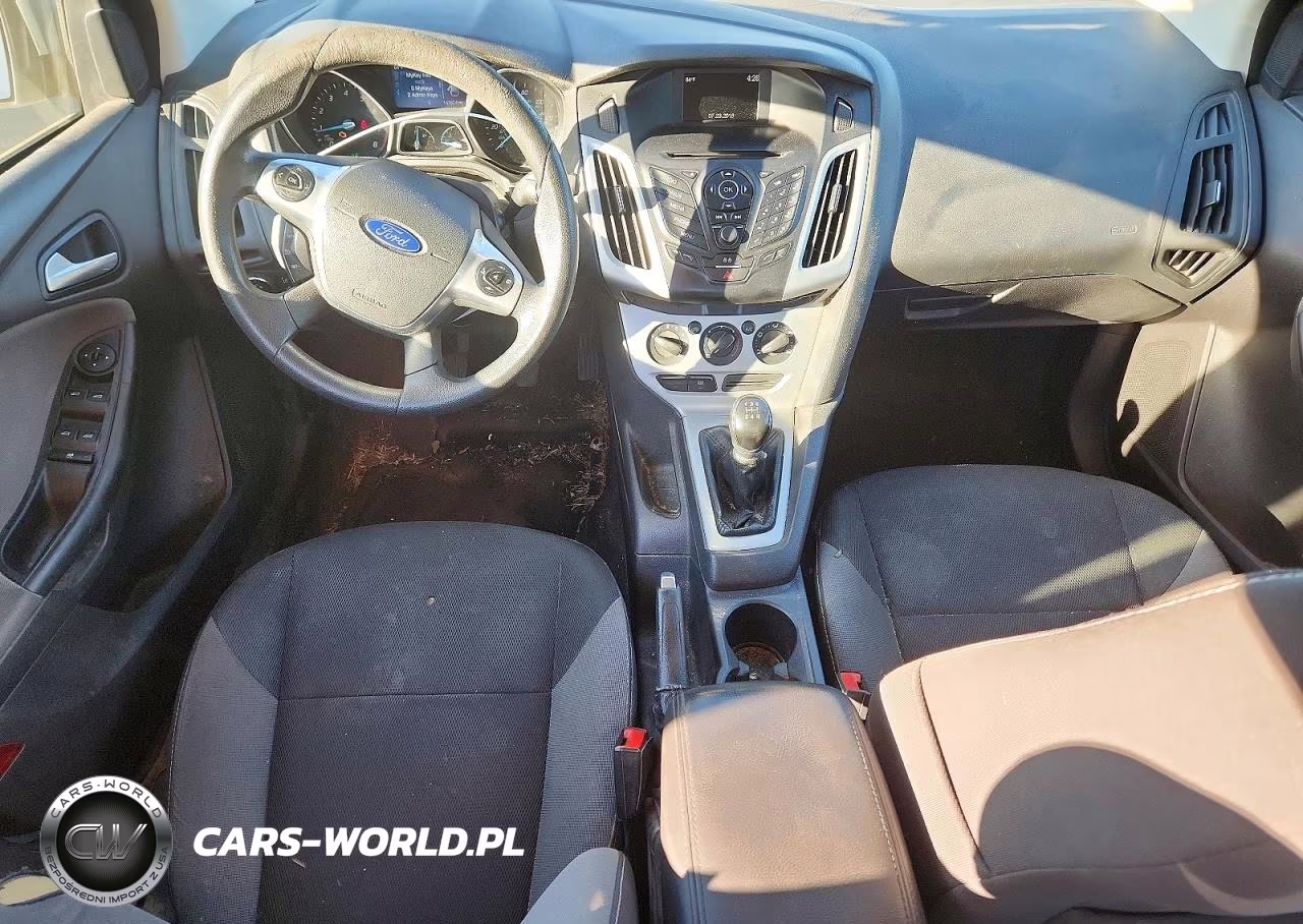 2014 Ford Focus Se VIN:1FADP3F28EL434587 - 8