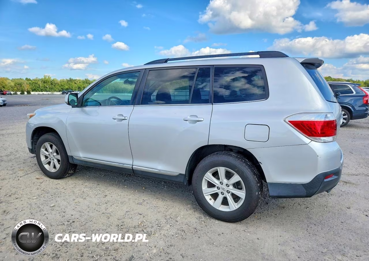 2012 Toyota Highlander Base VIN:5TDBK3EH3CS153718 - 2