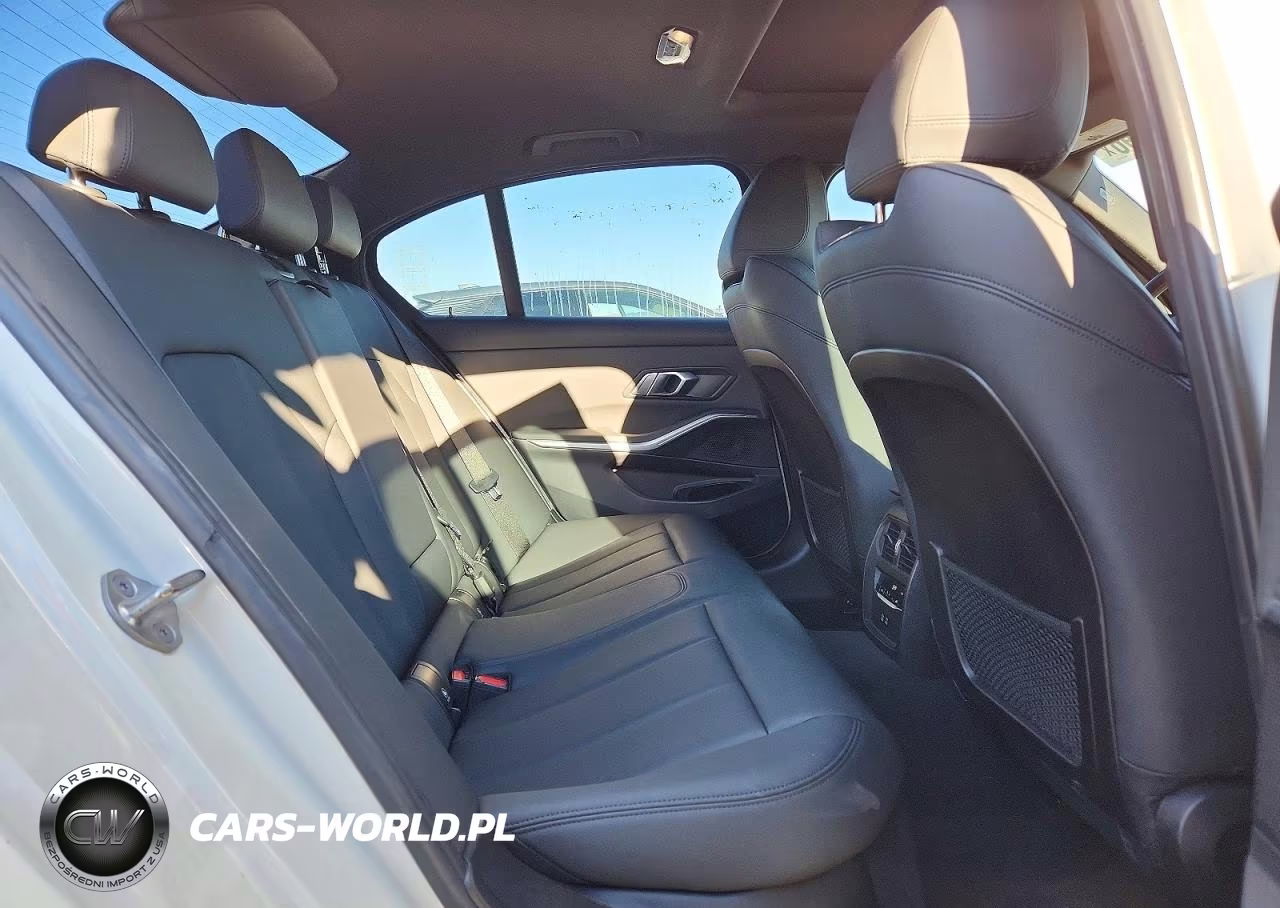 2021 BMW 330Xi VIN:3MW5R7J06M8B74196 - 10