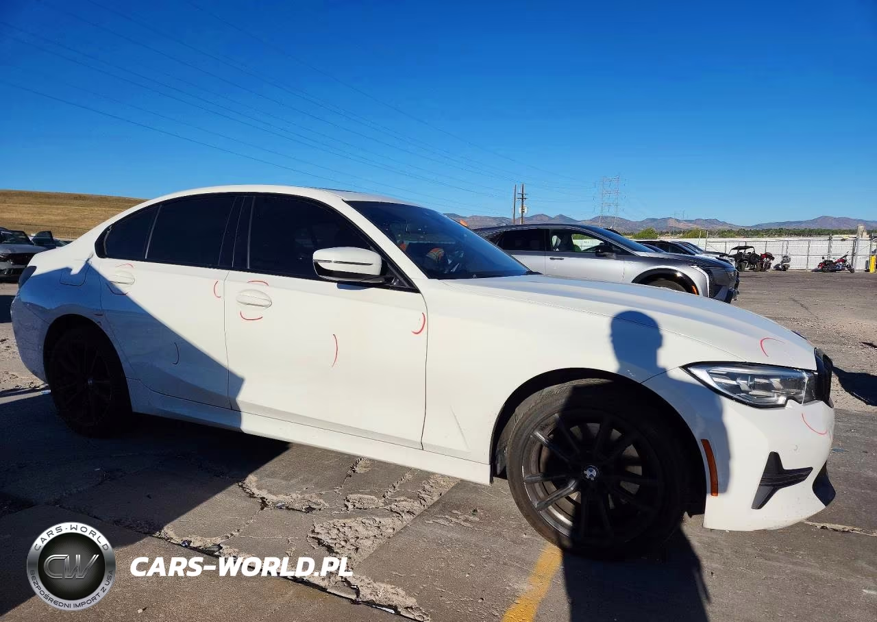2021 BMW 330Xi VIN:3MW5R7J06M8B74196 - 4