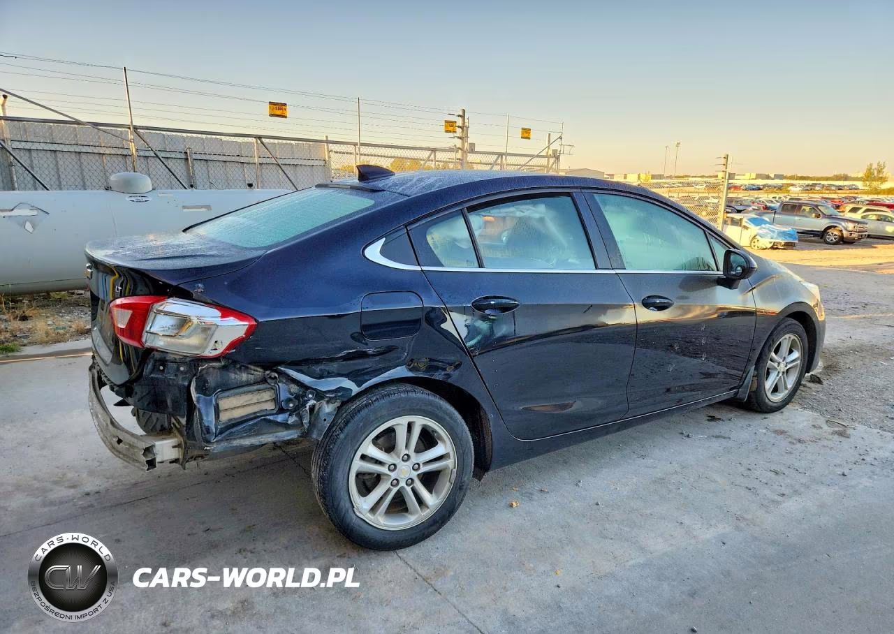 2016 Chevrolet Cruze Lt VIN:1G1BE5SM7G7254984 - 3