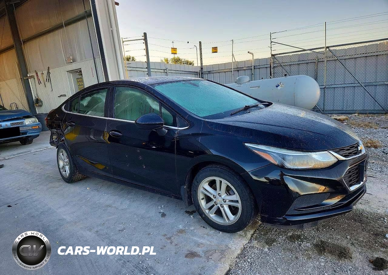2016 Chevrolet Cruze Lt VIN:1G1BE5SM7G7254984 - 4