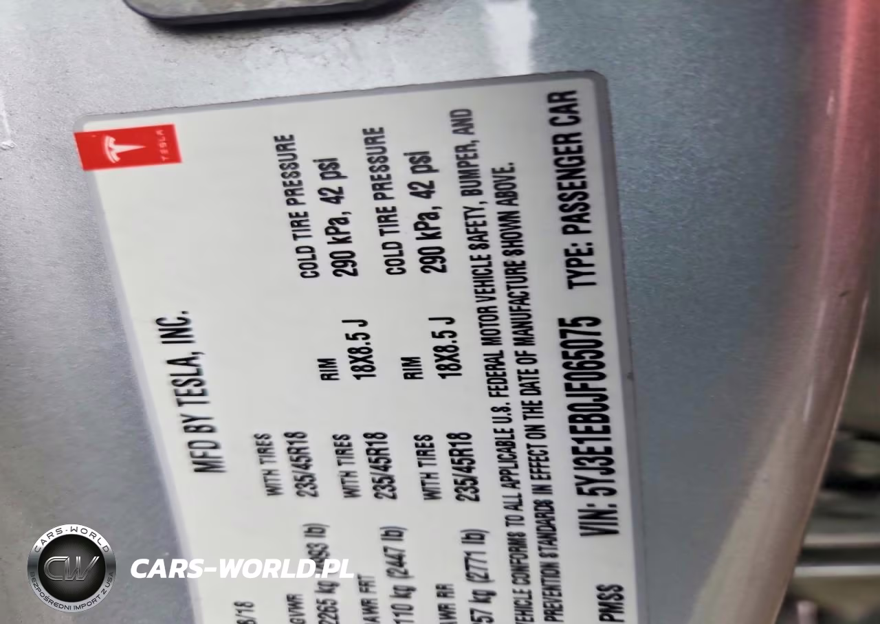 2018 Tesla Model 3 VIN:5YJ3E1EB0JF065075 - 12
