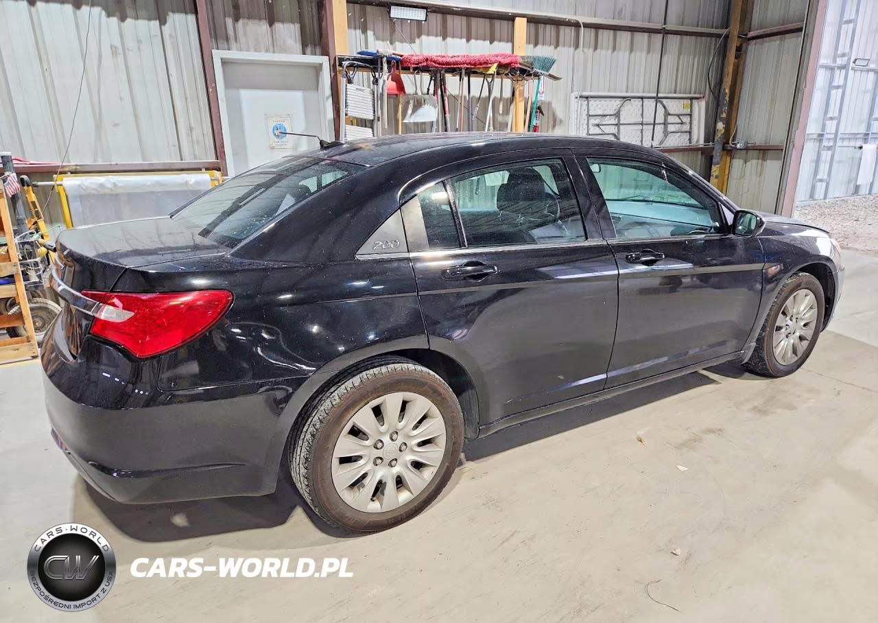 2014 Chrysler 200 Lx VIN:1C3CCBABXEN230952 - 3