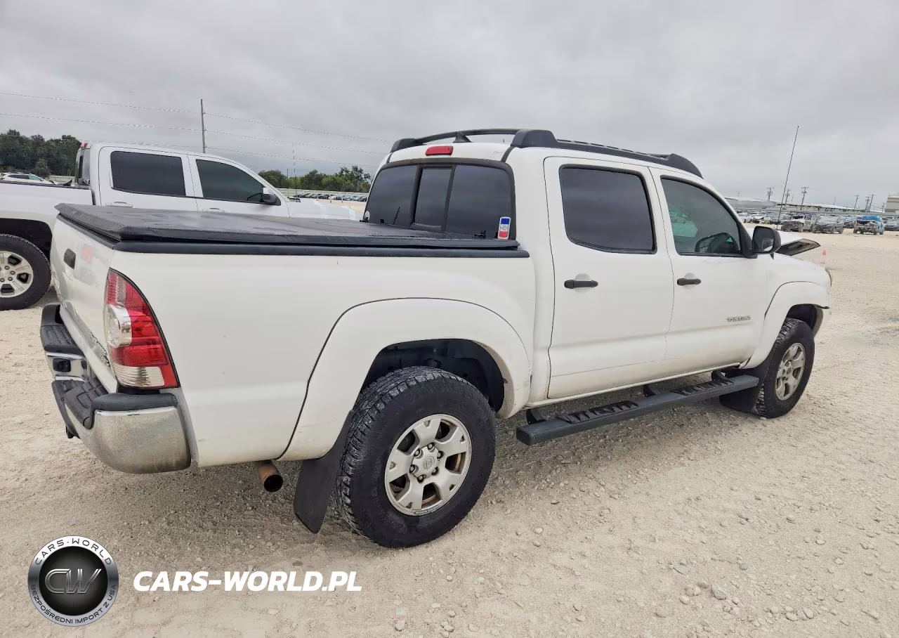 2015 Toyota Tacoma Double Cab Prerunner VIN:5TFJX4GN2FX037639 - 3