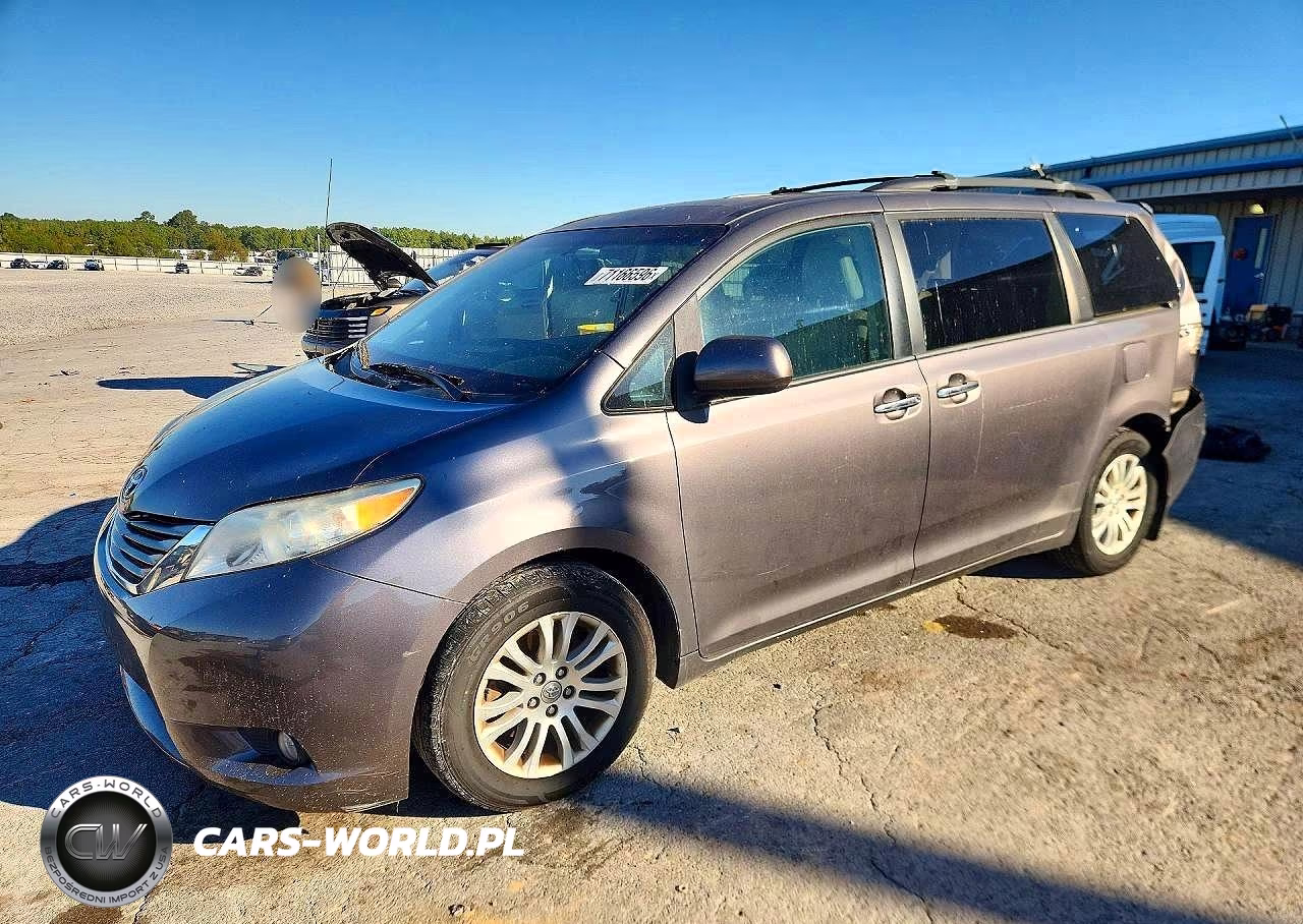 2013 Toyota Sienna Xle 8-Passenger VIN:5TDYK3DC6DS362159 - 1