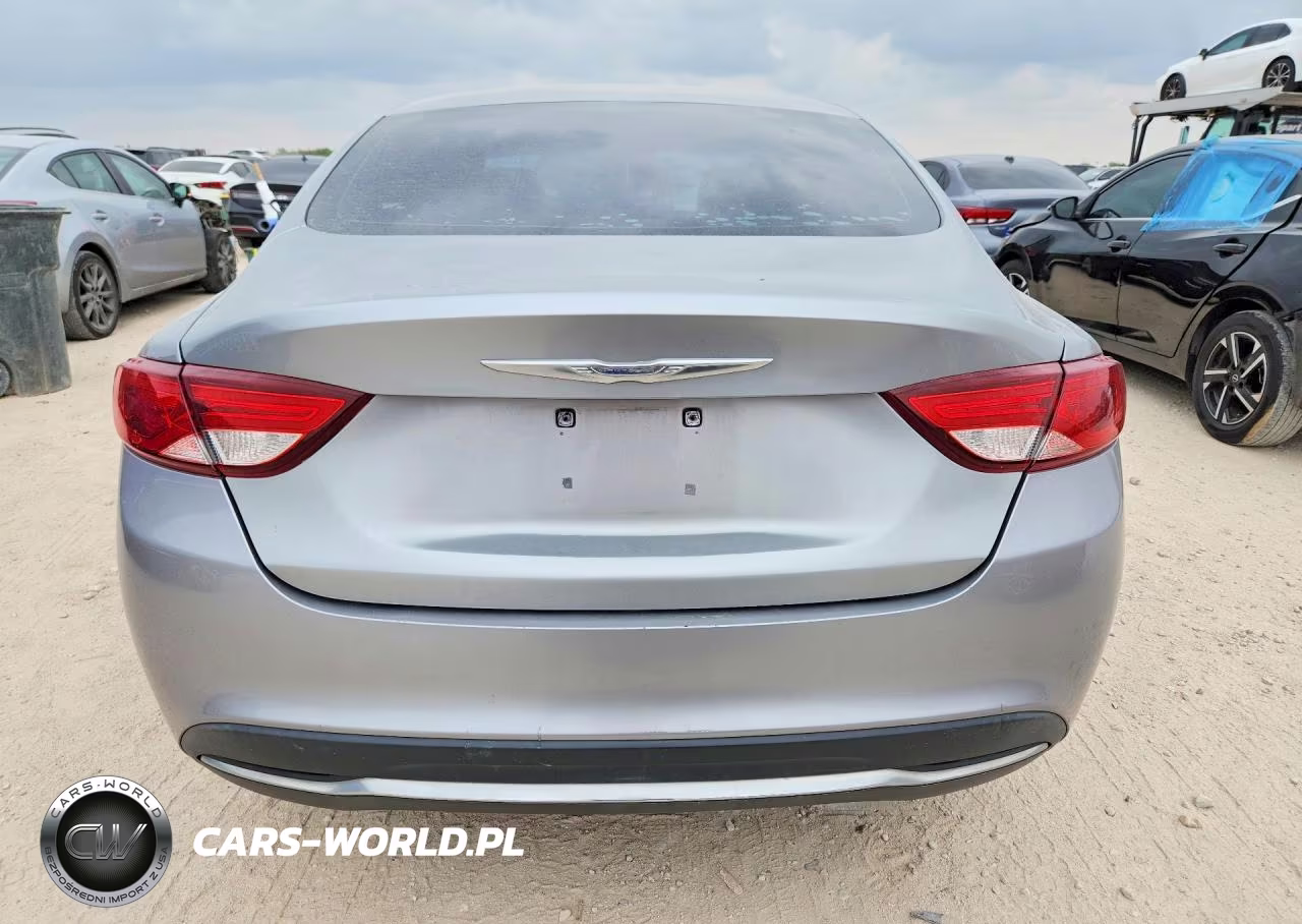 2015 Chrysler 200 Limited VIN:1C3CCCAB5FN683917 - 6