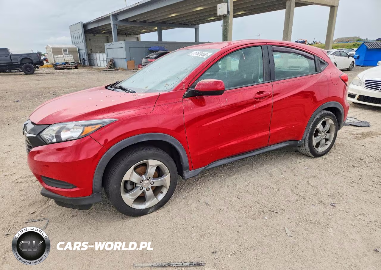 2017 Honda Hr-V Lx VIN:3CZRU5H37HM706523 - 1