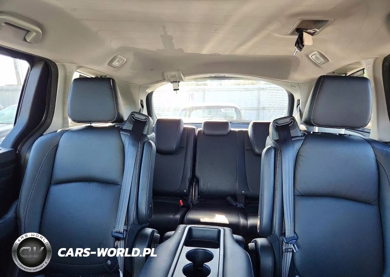 2022 Honda Odyssey Touring VIN:5FNRL6H82NB023039 - 10