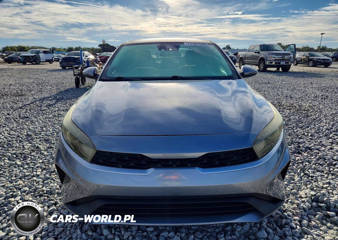 2023 Kia Forte Lxs VIN:3KPF24AD4PE625967 - 5