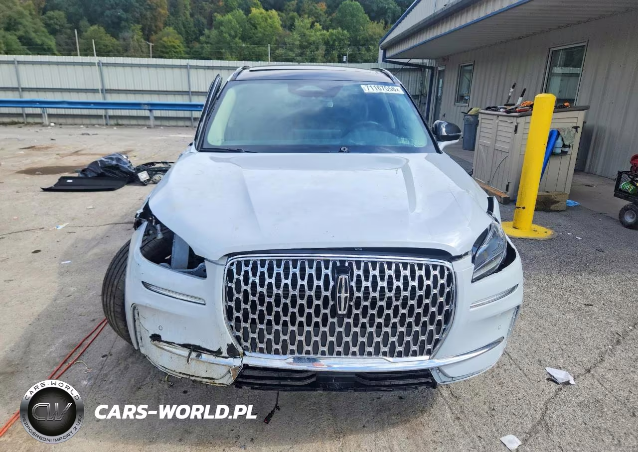 2025 Lincoln Corsair Premiere VIN:5LMCJ1DA3SUL11087 - 5