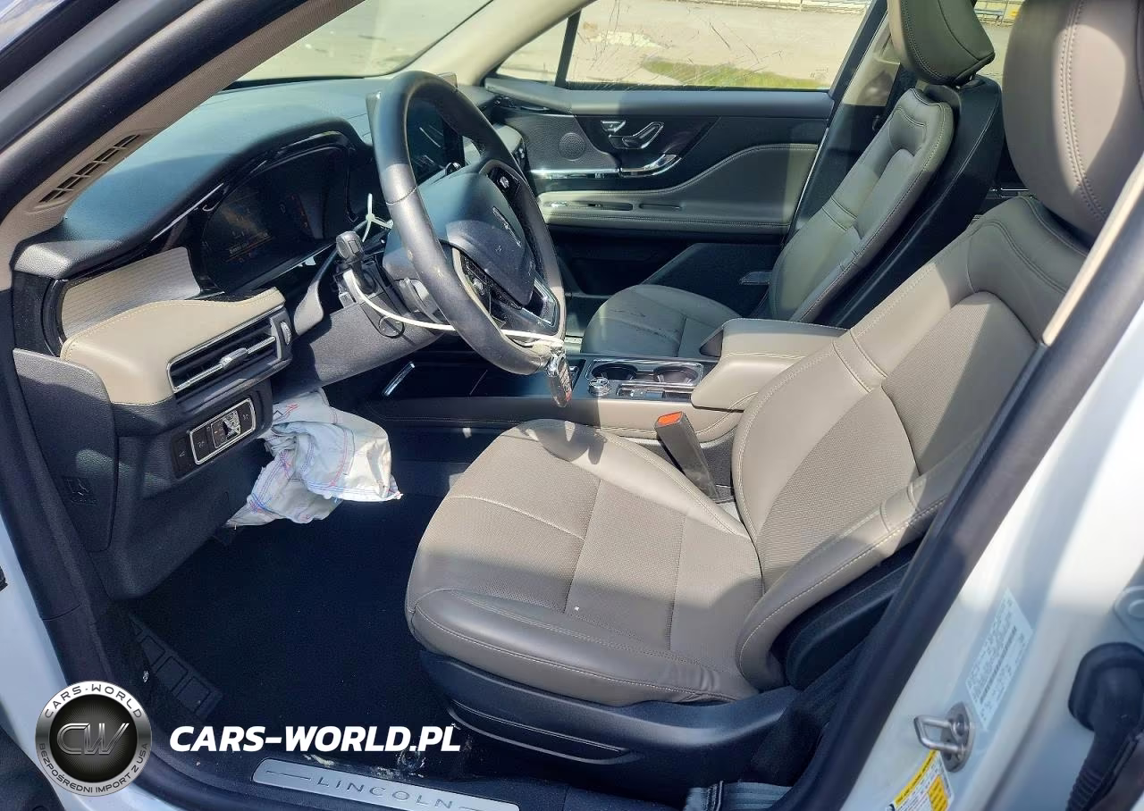 2025 Lincoln Corsair Premiere VIN:5LMCJ1DA3SUL11087 - 7