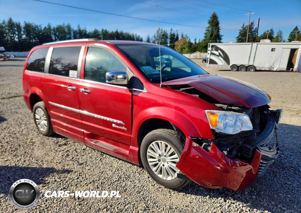 2014 Chrysler Town & Country Limited VIN:2C4RC1GG0ER256997 - 4