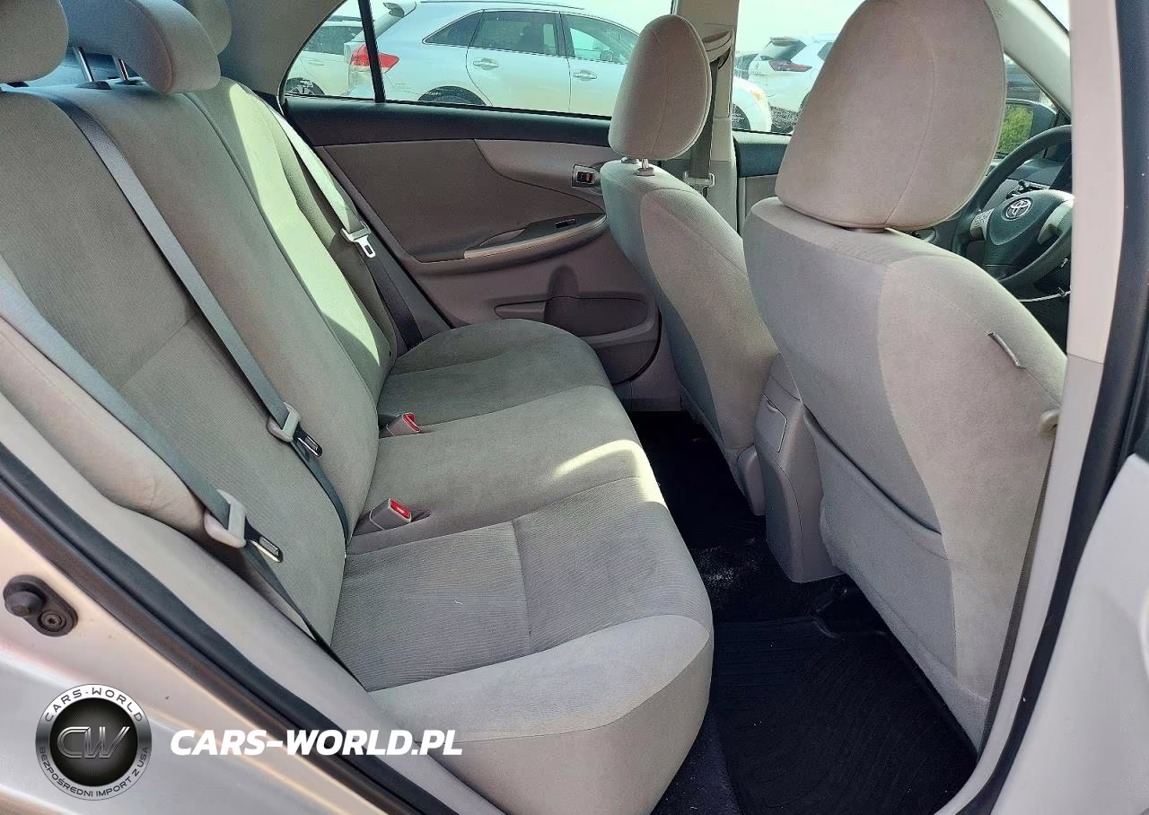 2013 Toyota Corolla Le VIN:5YFBU4EE3DP189411 - 10
