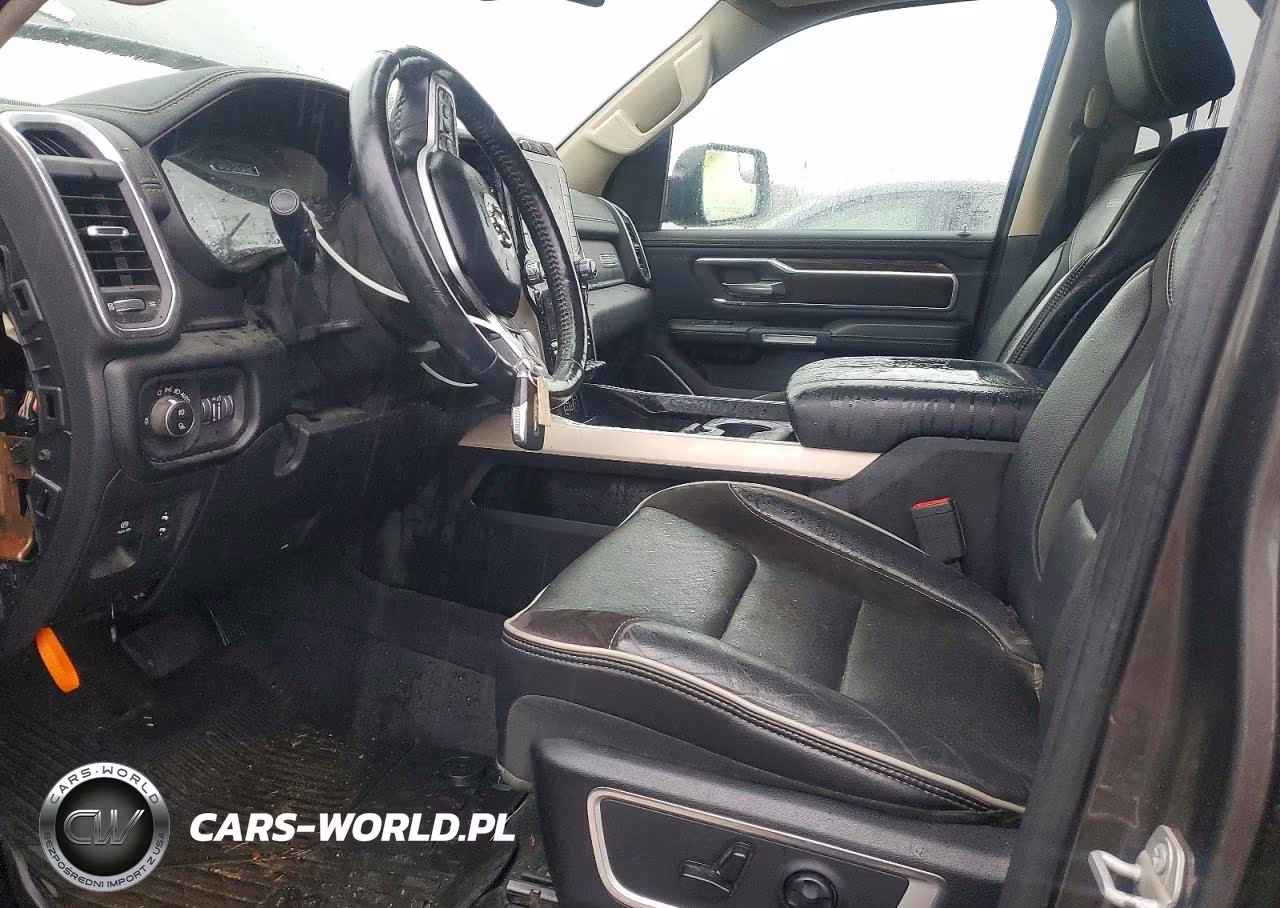 2019 Ram 1500 Laramie VIN:1C6SRFJTXKN868191 - 7