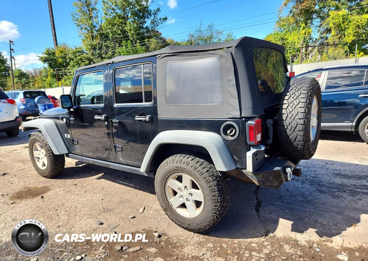 2008 Jeep Wrangler Unlimited X VIN:1J8GA39138L577889 - 2